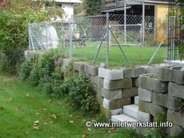 Umgestaltung Gartenmauer und Umzäunung